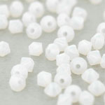 M.C. Beads 3 x 3mm - Bicone : Milky White