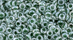 TOHO Demi Round 8/0 3mm : Inside-Color Crystal/Emerald-Lined